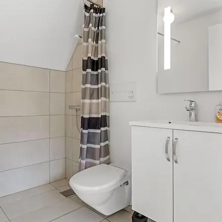 Apartment Lotte - 2-3km From The Sea By Interhome *